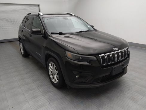 Used 2019 Jeep Cherokee Latitude w/ Popular Appearance Group FWD image 13