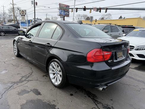 Used 2011 BMW 328i xDrive Sedan image 6