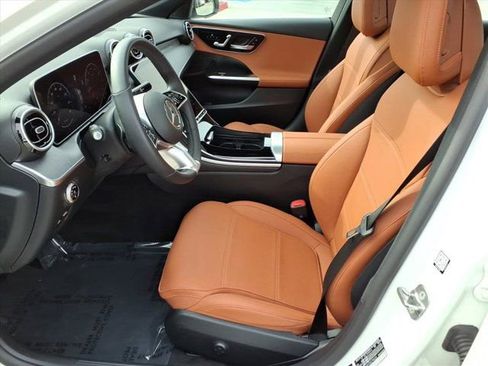 Used 2025 Mercedes-Benz C 300 4MATIC Sedan image 14