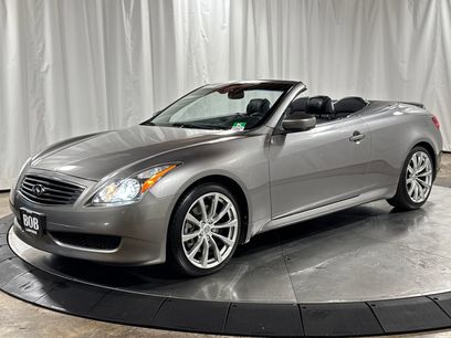 Used 2009 INFINITI G37 Convertible w/ Premium Pkg