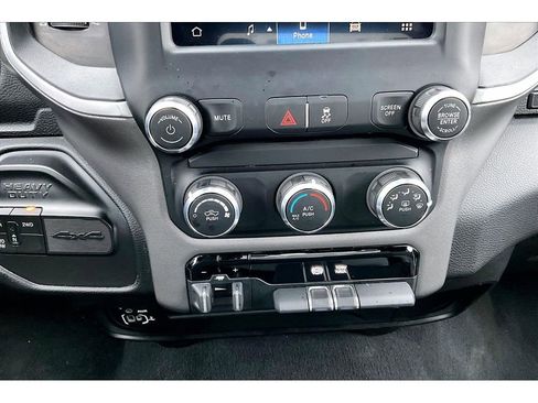 Certified 2024 RAM 2500 Big Horn image 29