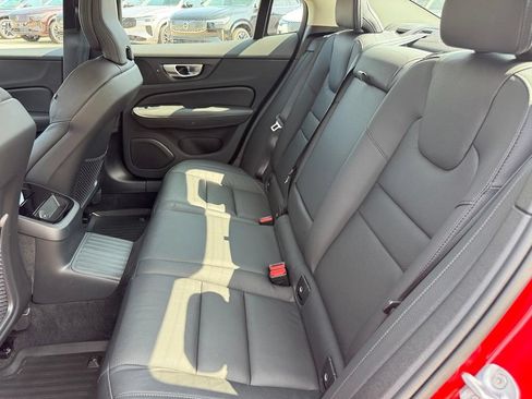 Certified 2024 Volvo S60 T8 Plus AWD/4WD image 8