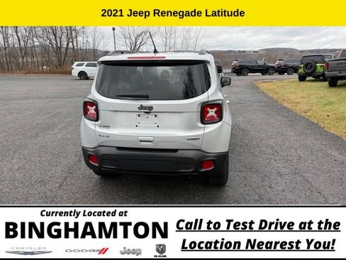 Used 2021 Jeep Renegade Latitude AWD/4WD image 4