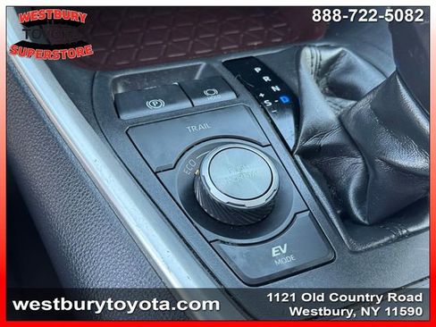 Used 2019 Toyota RAV4 Limited AWD/4WD image 33
