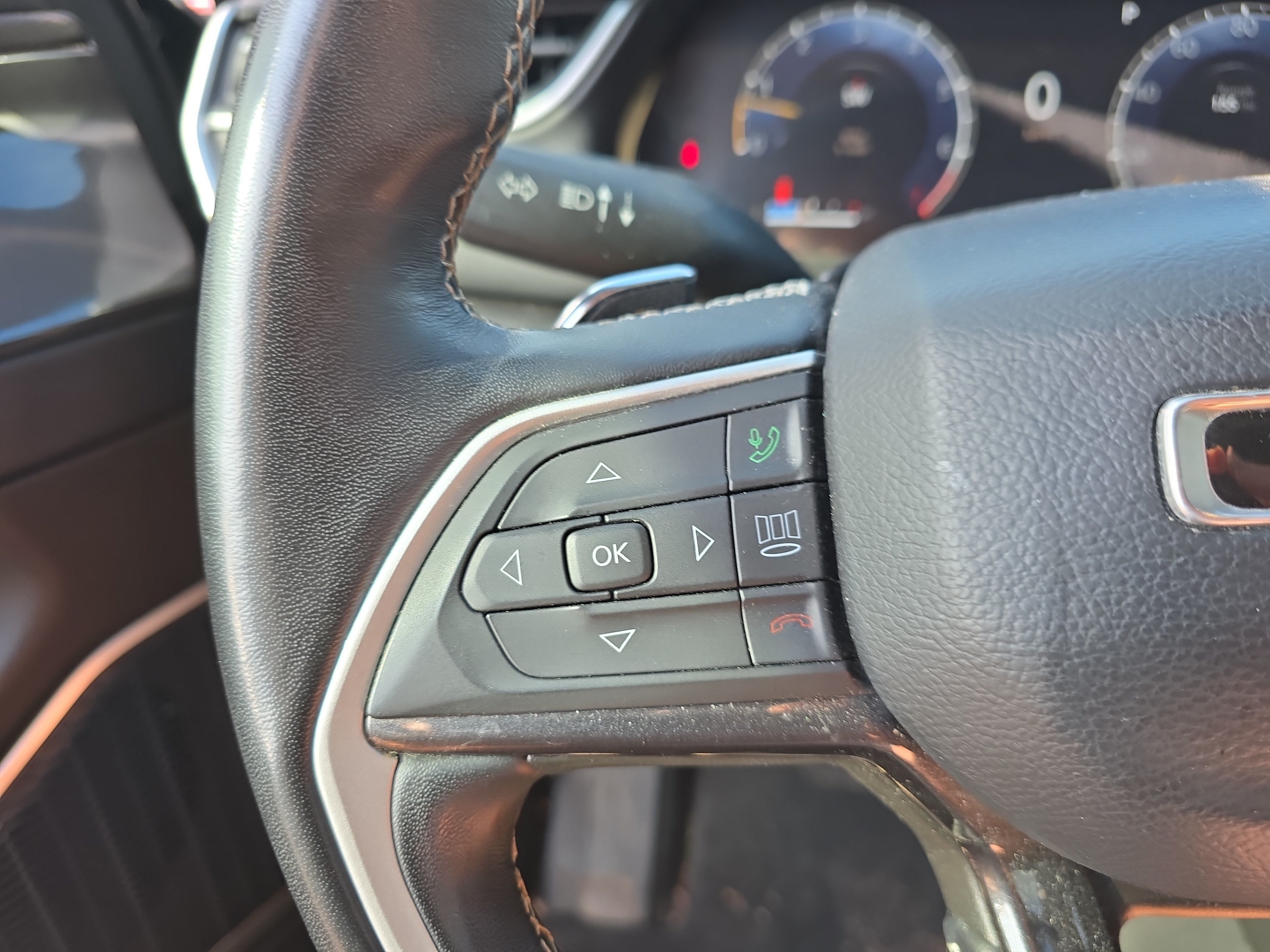 Used 2022 Jeep Grand Cherokee L Laredo w/ Luxury Tech Group I AWD/4WD image 29
