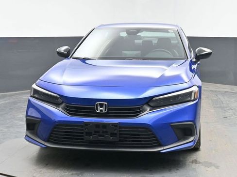 Used 2024 Honda Civic Sport image 3
