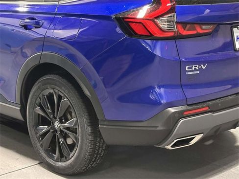 Certified 2023 Honda CR-V Sport Touring image 11