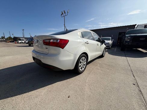 Used 2014 Kia Rio LX w/ Power Package image 17