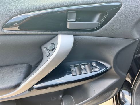 Used 2023 Mitsubishi Eclipse Cross LE image 11