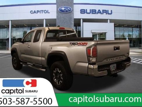 Used 2023 Toyota Tacoma TRD Off-Road w/ Black Out Package (TMS) AWD/4WD image 6