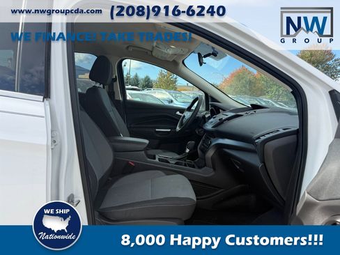 Used 2017 Ford Escape SE w/ SE Cold Weather Package image 10
