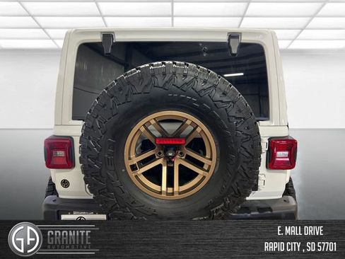 Used 2021 Jeep Wrangler Unlimited Rubicon w/ Dual Top Group image 4