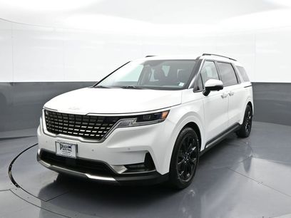 Certified 2023 Kia Carnival SX