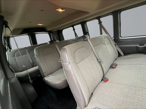 Used 2019 Chevrolet Express 2500 LS RWD image 25