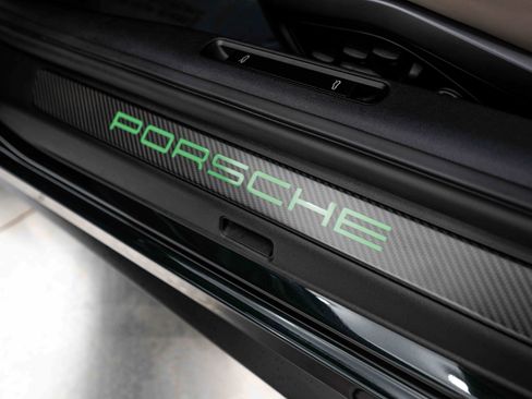 Certified 2026 Porsche 911 GT3 RWD image 24