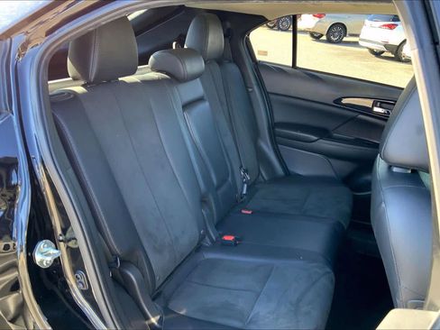 Used 2024 Mitsubishi Eclipse Cross SE image 18