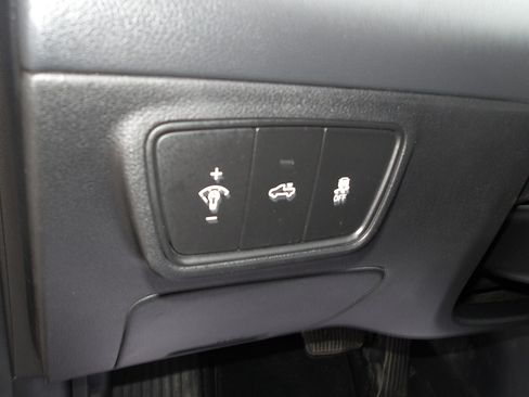 Used 2022 Hyundai Santa Cruz Limited image 14