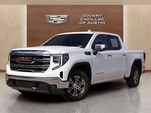 Used 2025 GMC Sierra 1500 SLT image 1