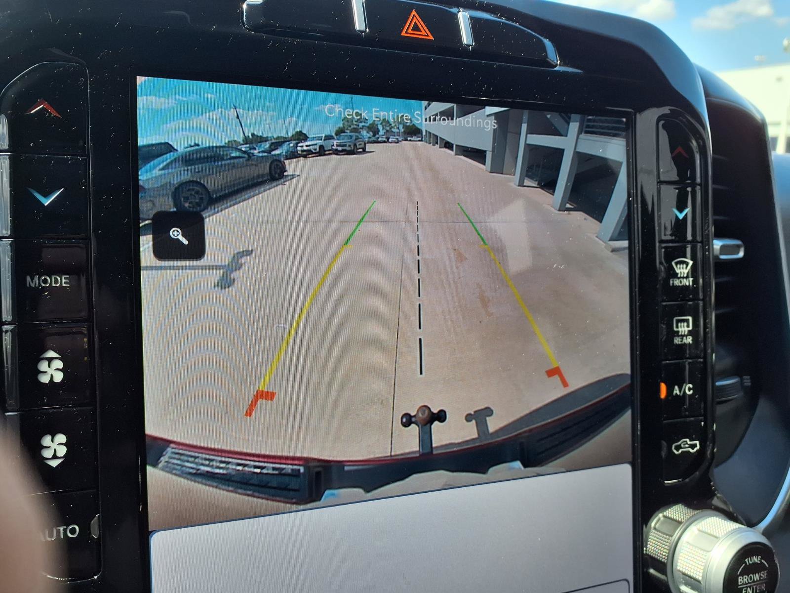 Used 2024 RAM 1500 2WD Crew Cab image 6