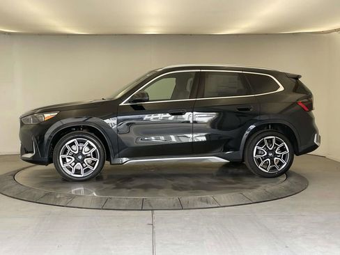 New 2026 BMW X1 xDrive28i w/ Technology Package AWD/4WD image 2