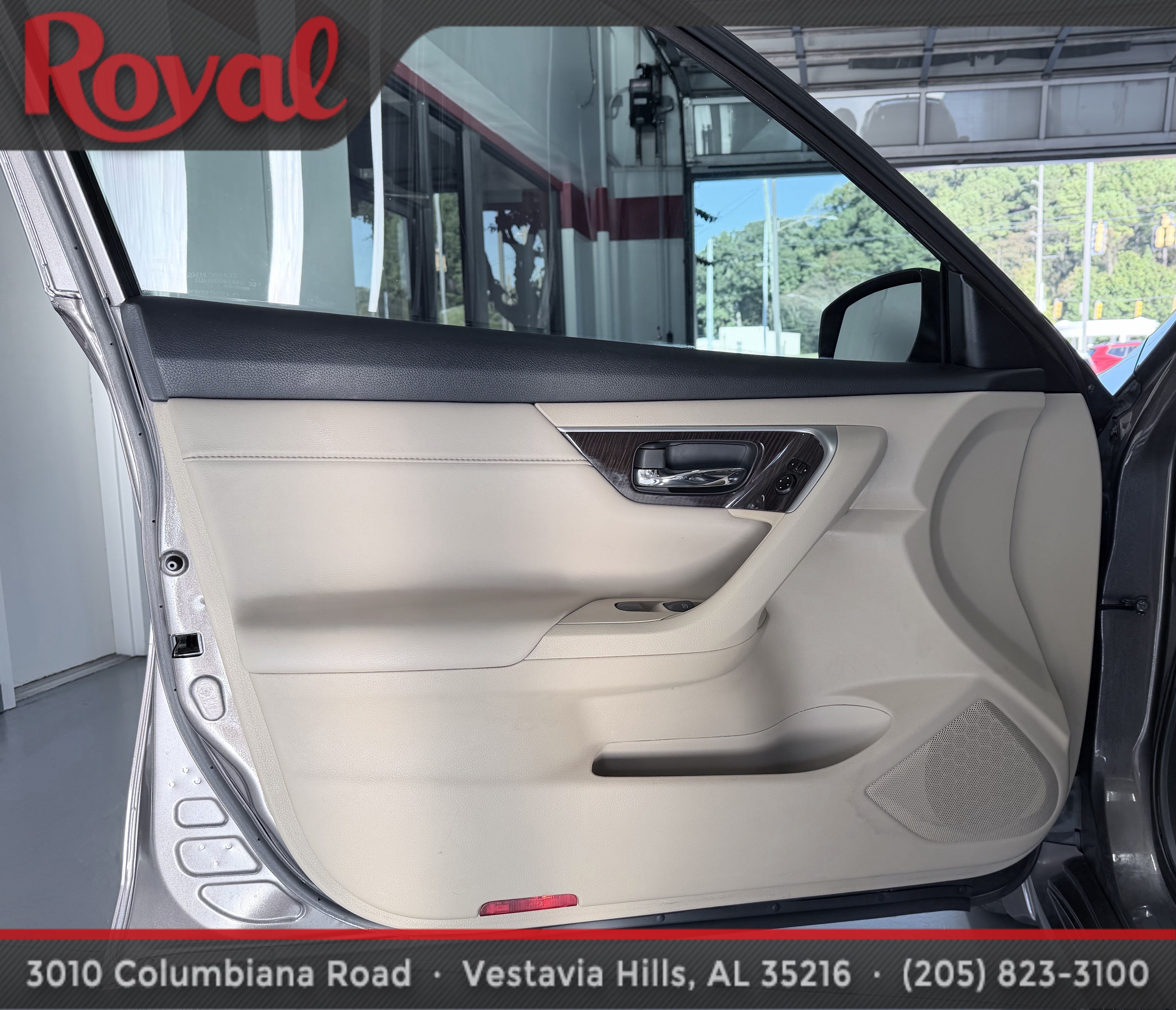 Used 2015 Nissan Altima 2.5 SL FWD image 11
