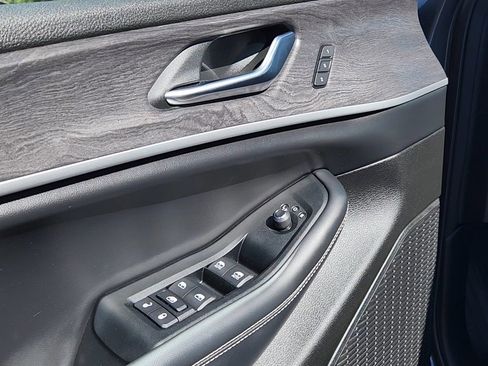 Used 2023 Jeep Grand Cherokee L Limited w/ Trailer Tow Group (B) image 7