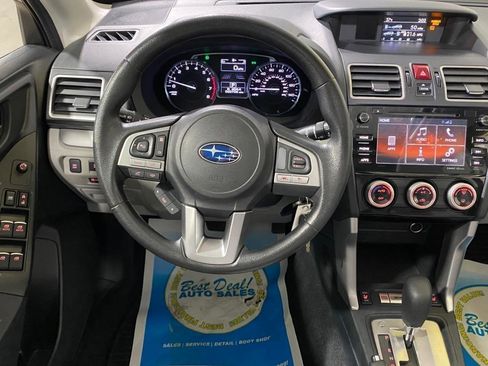 Used 2018 Subaru Forester 2.5i Premium AWD/4WD image 17