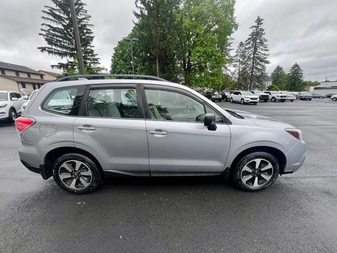 Used 2018 Subaru Forester 2.5i w/ Alloy Wheel Package AWD/4WD image 7
