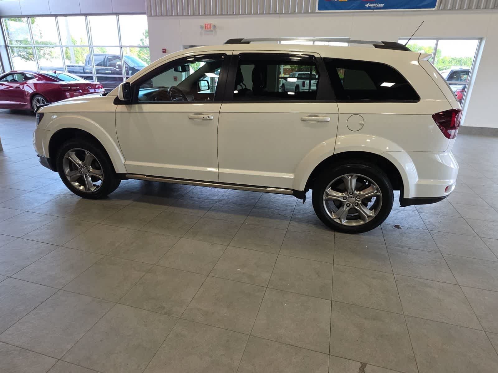 Used 2016 Dodge Journey Crossroad FWD image 12
