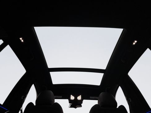 Used 2022 BMW X3 xDrive30i w/ Convenience Package image 18