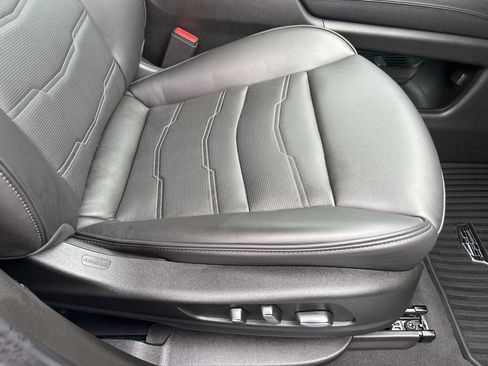 Used 2024 Cadillac XT6 Sport w/ Platinum Package image 55