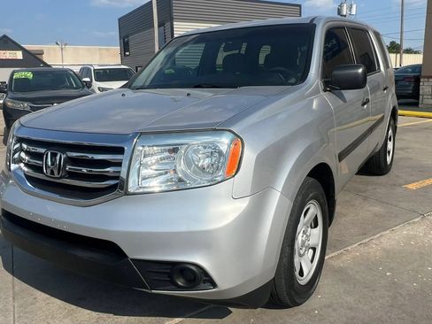 Used 2015 Honda Pilot LX image 5