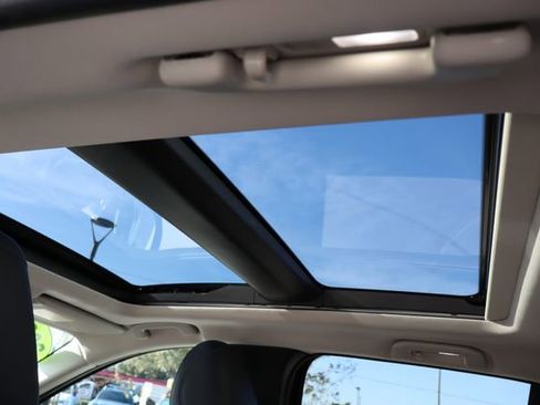 Used 2025 MAZDA CX-50 AWD 2.5 Hybrid w/ Premium Pkg image 43