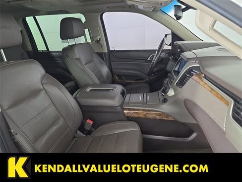 Used 2015 GMC Yukon XL Denali w/ Premium Package image 12
