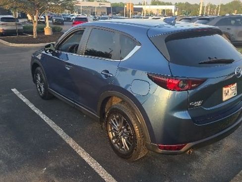 Used 2019 MAZDA CX-5 Touring AWD/4WD image 3