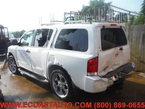 Used 2004 Nissan Armada SE Off-Road w/ (SR1) Sunroof Pkg (SE OR) image 2