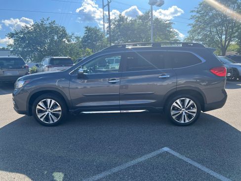 Used 2021 Subaru Ascent Touring AWD/4WD image 4