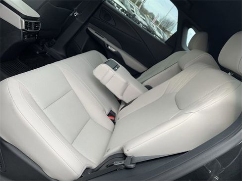 Used 2024 Lexus RX 350h image 10