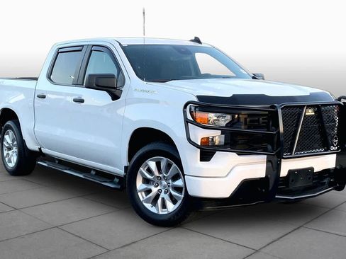 Used 2024 Chevrolet Silverado 1500 Custom AWD/4WD image 4