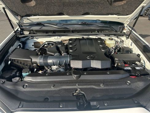 Used 2021 Toyota 4Runner SR5 image 29