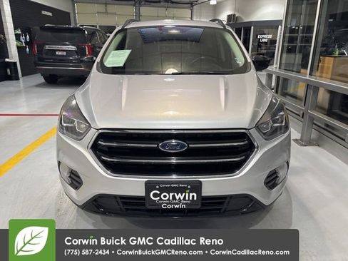 Used 2019 Ford Escape SE AWD/4WD image 9