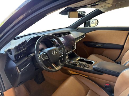 Used 2023 Lexus RZ 450e Premium w/ Technology Package AWD/4WD image 9