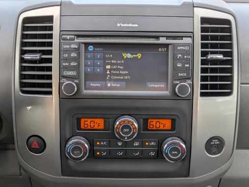 Used 2019 Nissan Frontier SL RWD image 19