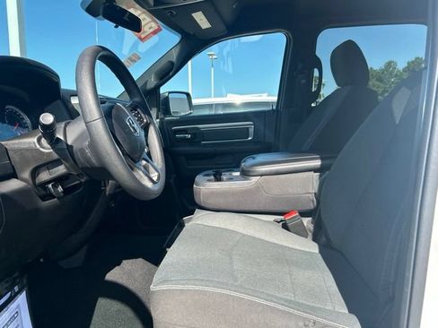 Used 2024 RAM 1500 Warlock RWD image 29