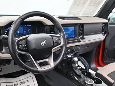 Used 2022 Ford Bronco Wildtrak image 36