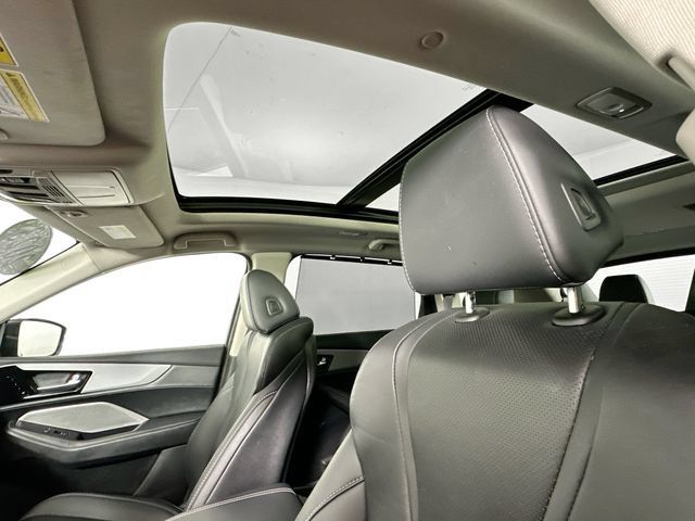 Used 2023 Acura MDX w/ Technology Package AWD/4WD image 18