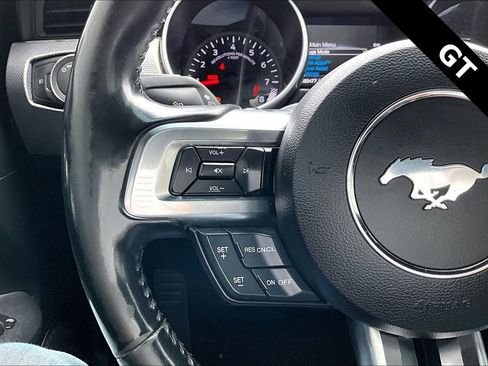 Used 2018 Ford Mustang GT w/ Equipment Group 301A image 10