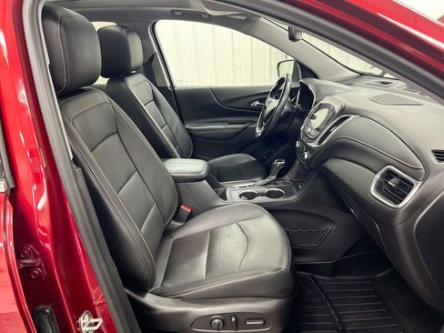 Used 2019 Chevrolet Equinox Premier AWD/4WD image 23