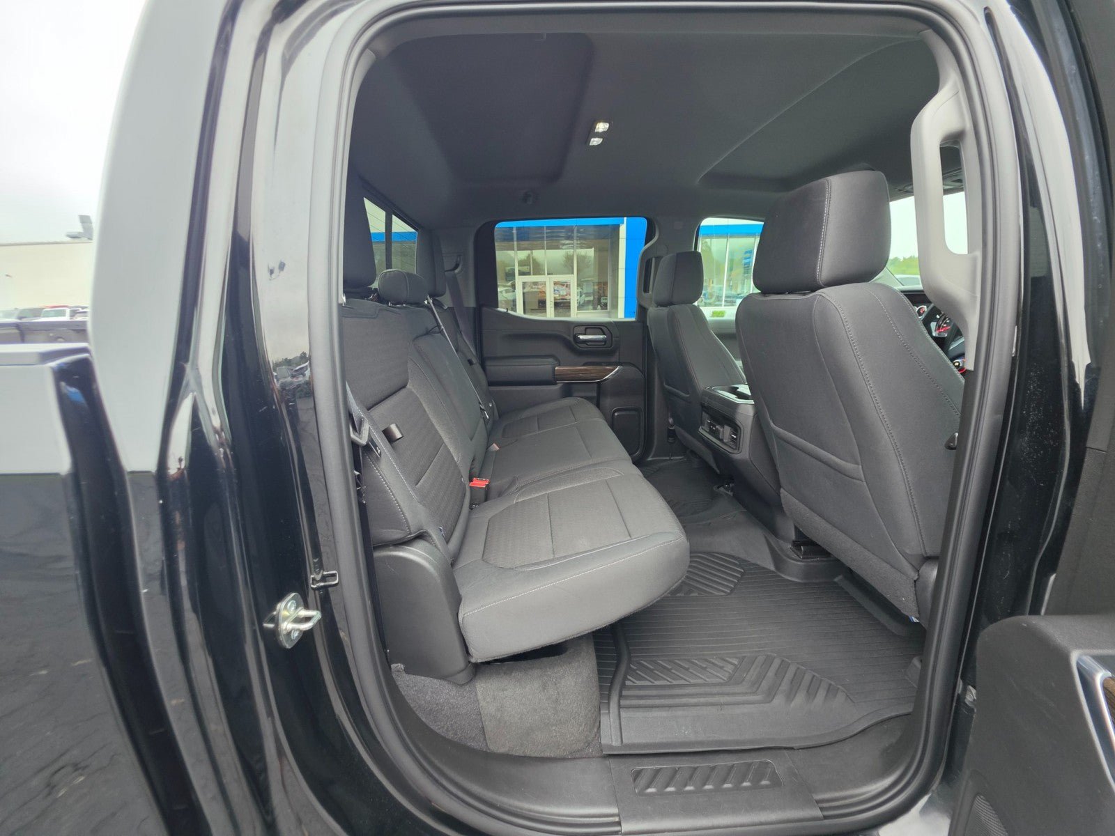 Used 2020 Chevrolet Silverado 1500 RST AWD/4WD image 17