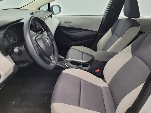 Used 2024 Toyota Corolla LE FWD image 17